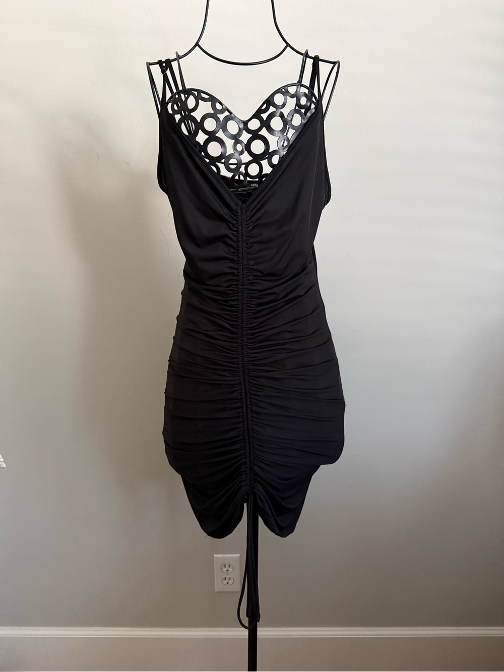 Black Ruched V-Neck Bodycon Dress